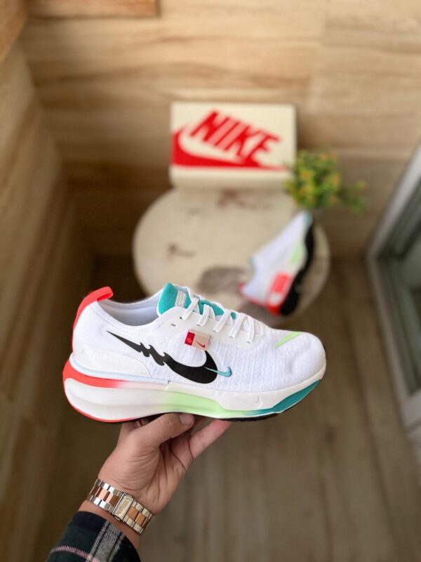 NIKE ZOOM X INVINCIBLE 3 YEAR OF DRAGON