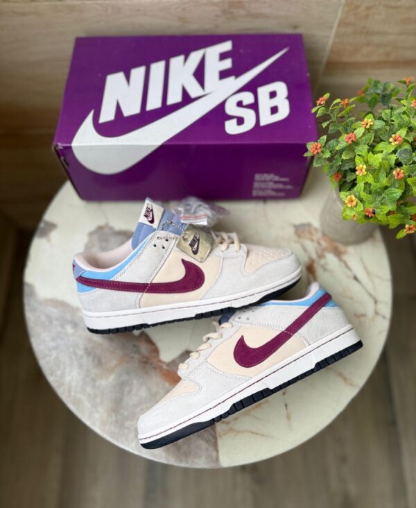 NIKE SB DUNK LOW OTOMO GREY RED