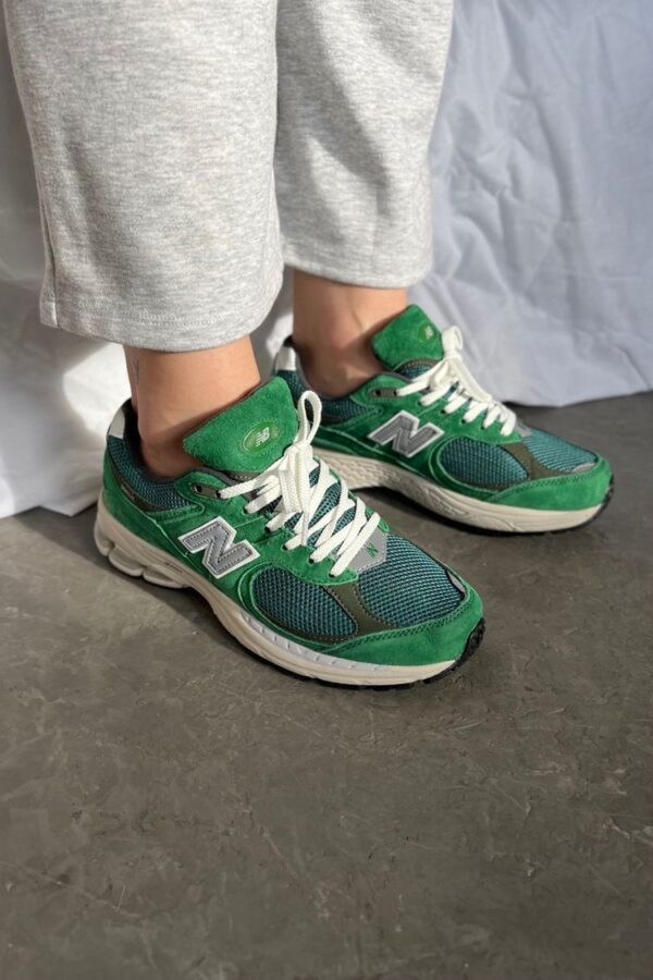 NEW BALANCE 2002R PROTECTION GREEN