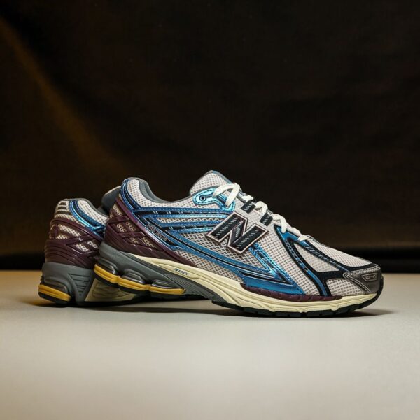 NEW BALANCE 1906 MOONBEAM BLUE