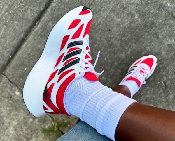 ADIDAS ADIZERO ARUKU