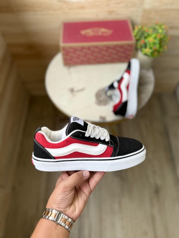 VANS OLD SKULL KNU BLACK RED