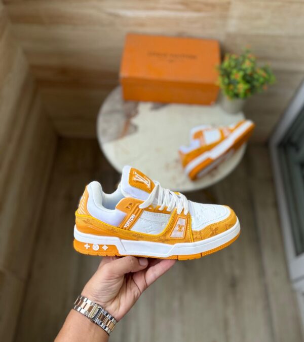 LOUISE VUITTON TRAUNER YELLOW