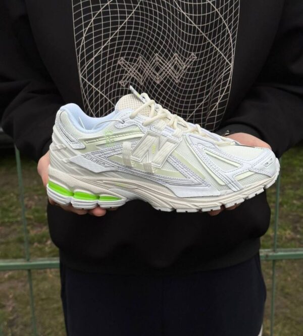 NEW BALANCE 1906 A OLIVE JUICE SEA SALT