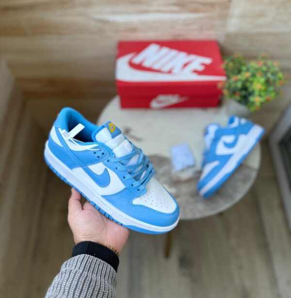 NIKE SB DUNK UNIVERSITY BLUE