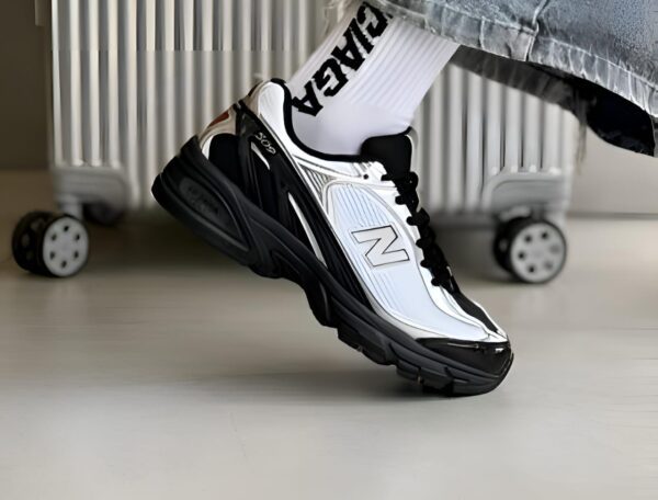 NEW BALANCE 509 WHITE BLACK