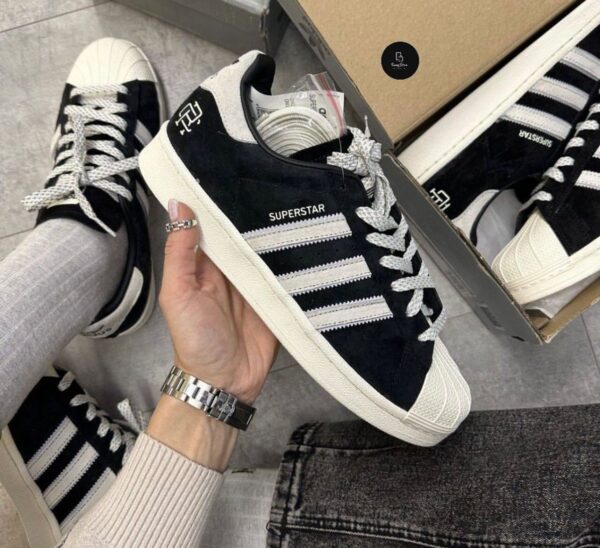 ADIDAS ORIGINALS SUPERSTAR SUEDE REIGN CHAMP